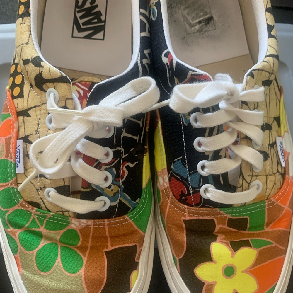Vans Vibrant Floral Canvas Sneakers